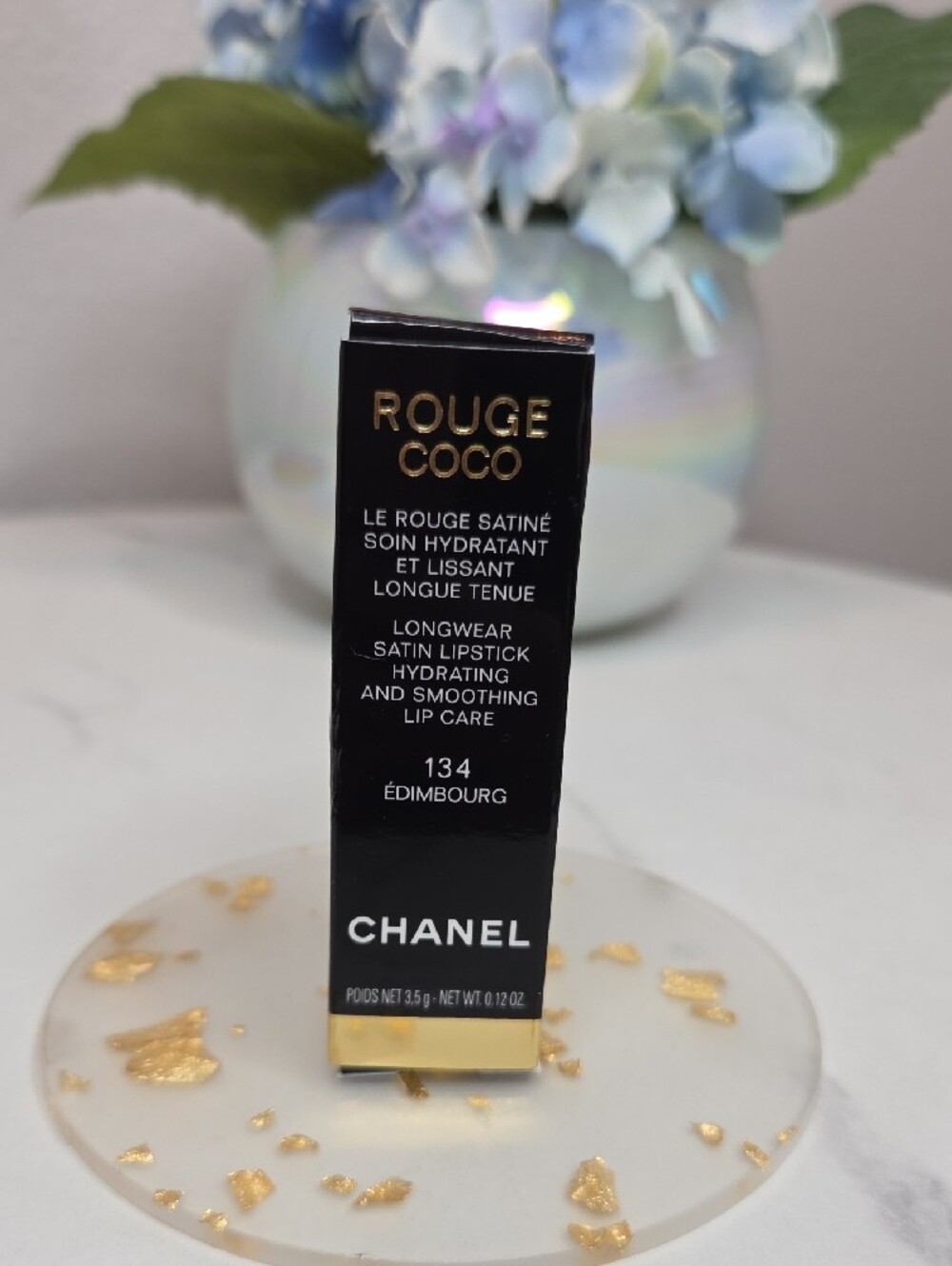 Lipstick packaging